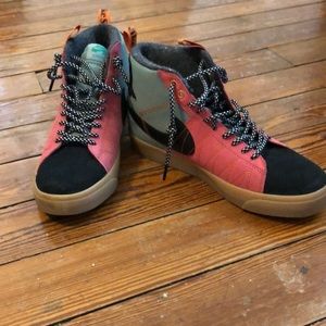 Nike SB Zoom Blazer Mid PRM Acclimate Pack Jade Smoke Men's Size 7.